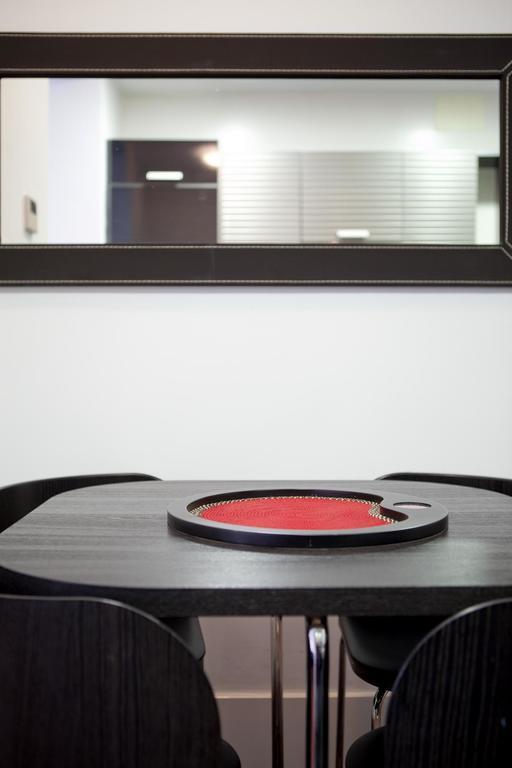 Modern Flats In Justicia By Allo Housing Madrid Rom bilde
